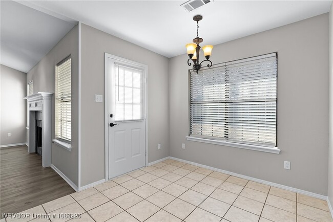 Building Photo - 8808 Skypark Dr