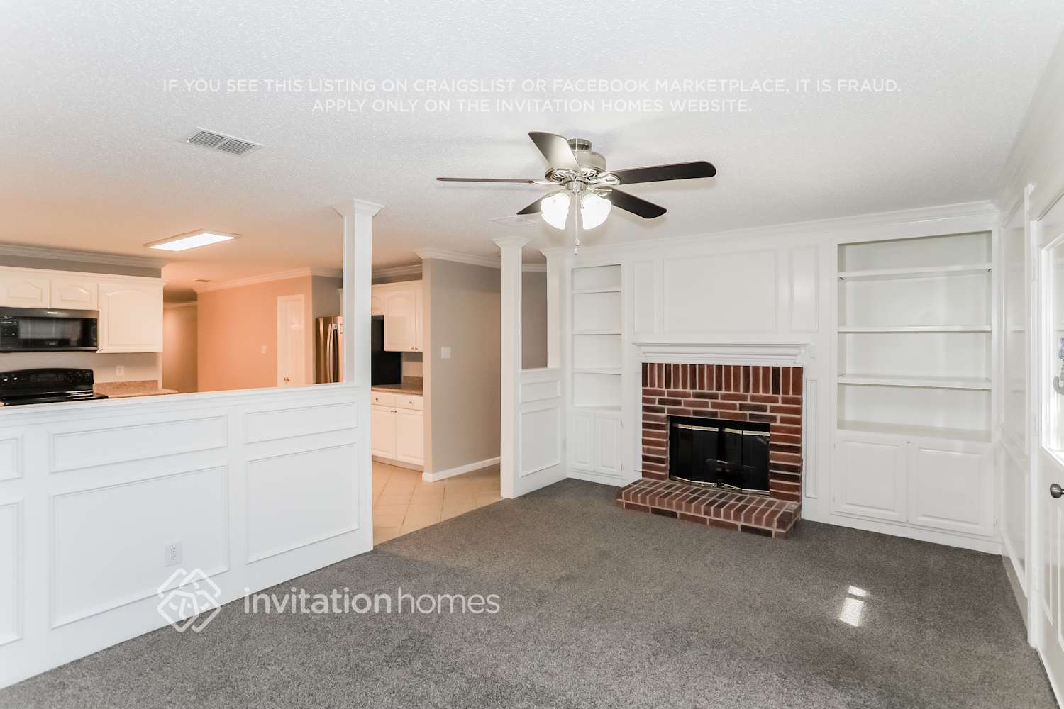 Building Photo - 1828 Lariat Dr