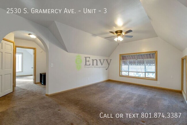 Building Photo - 2530 Gramercy Ave