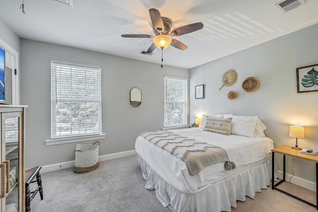 Building Photo - 1757 Sailfish Dr