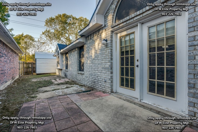 Building Photo - 6826 Conestoga Dr