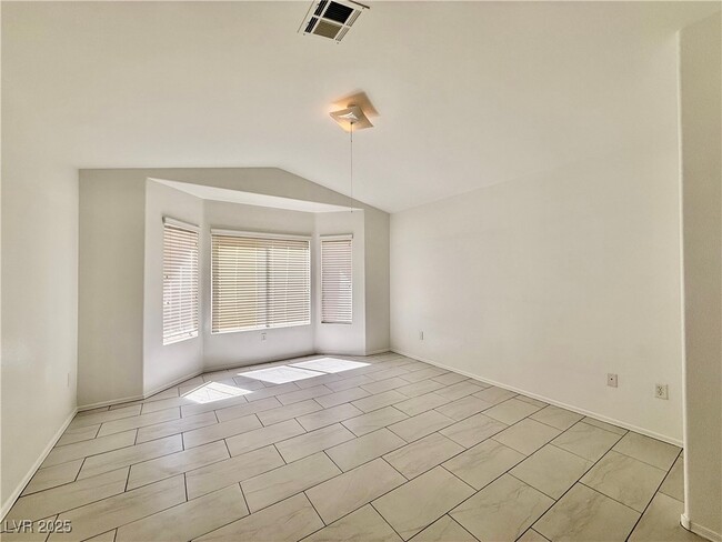 Building Photo - 2173 Point Mallard Dr