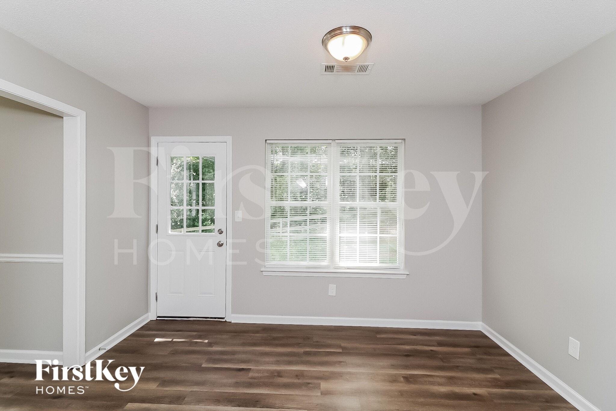 Building Photo - 444 Birchwood Dr