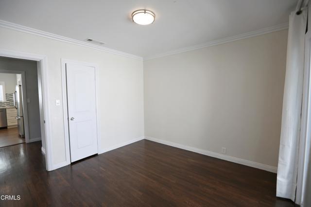Building Photo - 529 N El Molino St