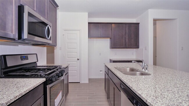 Building Photo - 23007 True Fortune Dr