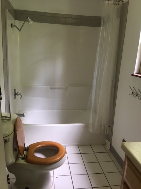 Building Photo - Two Bedroom One and Half bath home in Scot...