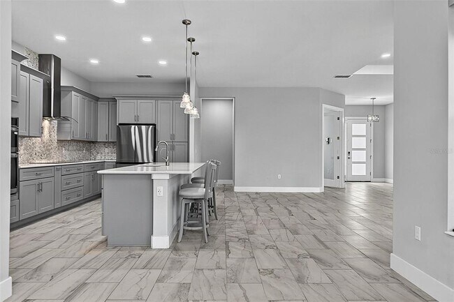 Building Photo - 70 Bannbury Ln