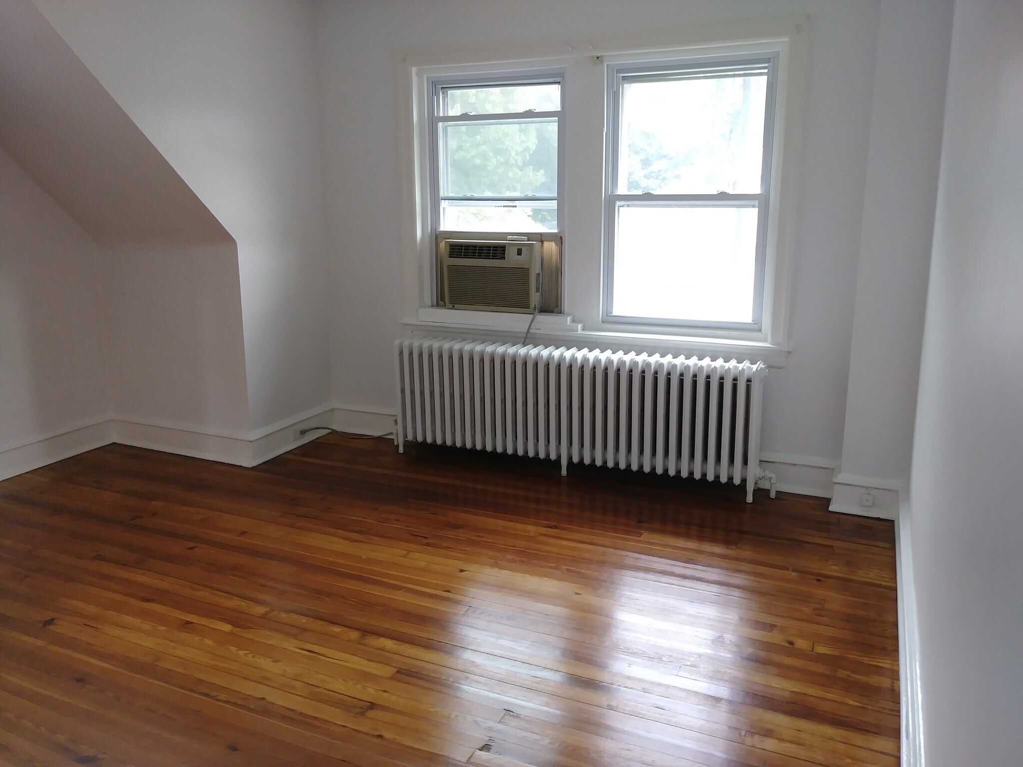 Building Photo - 331 Harrison Ave