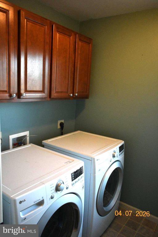 Building Photo - 1244 Rosemont Terrace