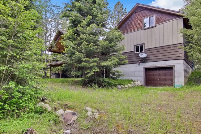 Building Photo - 712 Broken Rein Rd