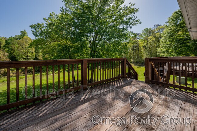 Building Photo - 484 Grey Hill Rd