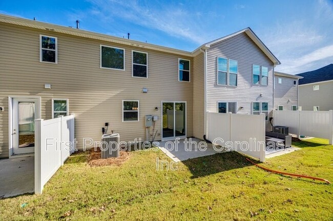 Building Photo - 1351 Southern Sugar Dr