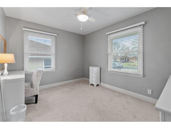 Building Photo - 5036 Richmond Dr
