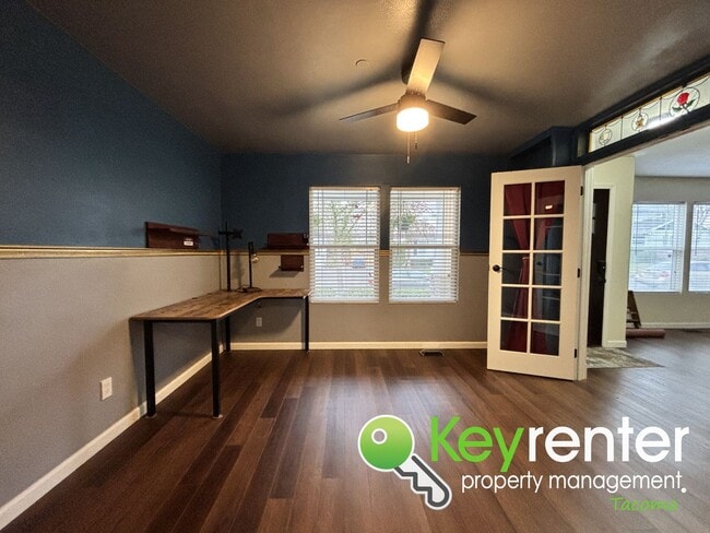 Building Photo - Spacious 4-Bedroom, 2.5 Bath Dupont Rental 5 Minutes from JBLM – Over 2,600 Sq Ft of Comfort