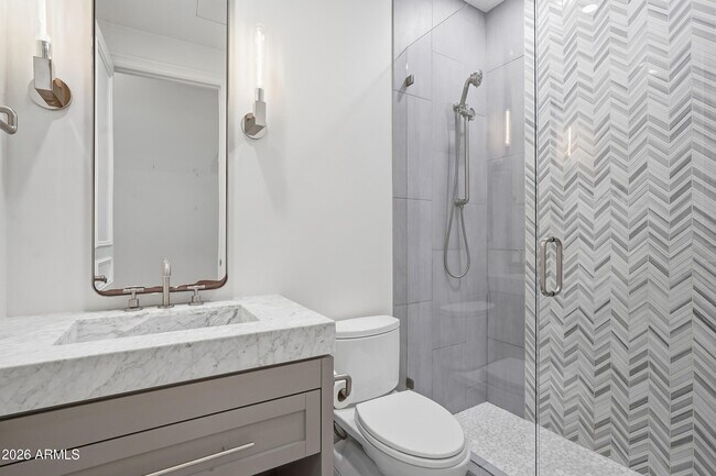 Building Photo - 1936 E Brookwood Ct