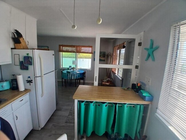 Building Photo - 18213 Gulf Blvd