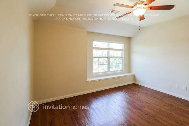 Building Photo - 18819 Dennington Dr