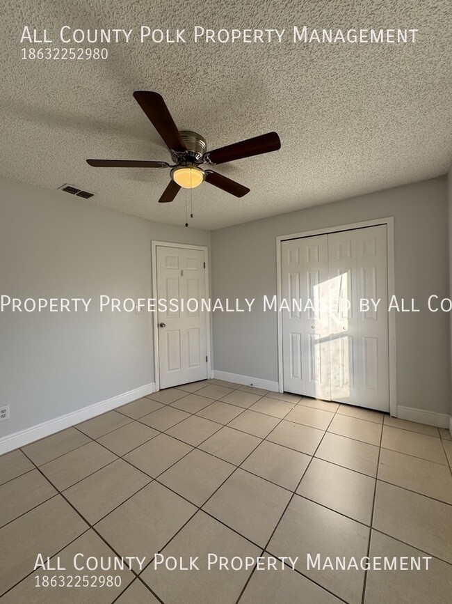 Building Photo - Spacious 3 Bedroom Home for Rent