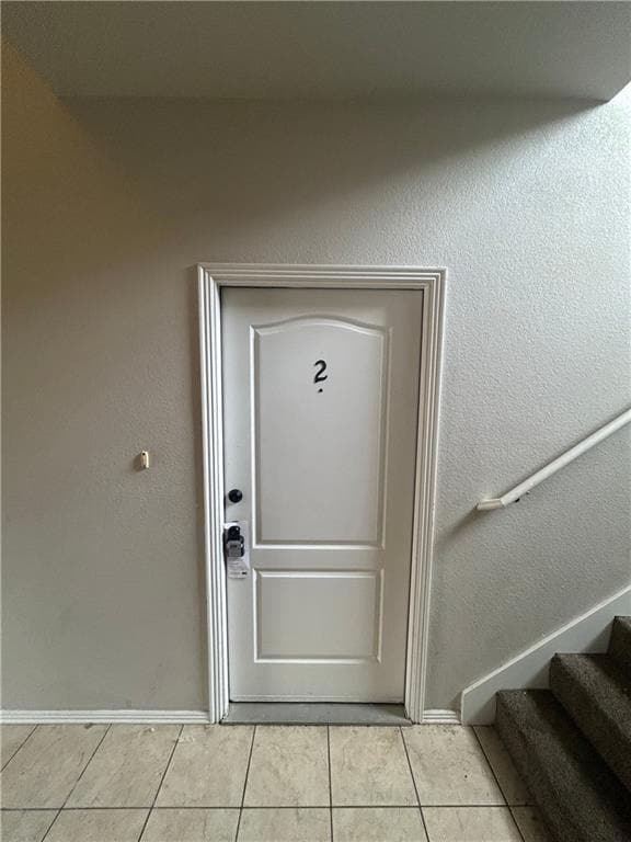 Building Photo - 2670 N Valencia Ave