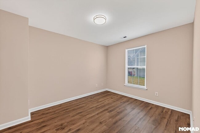 Building Photo - 5205 Carriage Pine Dr