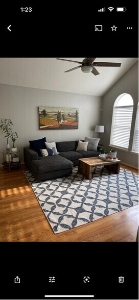 Building Photo - 8913 Taline Cir