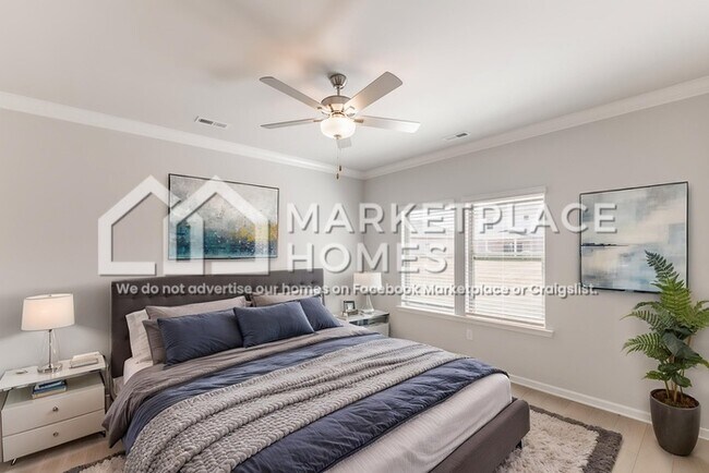 Building Photo - 206 Stockyard Cir