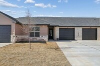Building Photo - 19151 Sierra Madre Dr