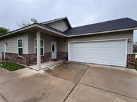 Building Photo - 2612 Texas St