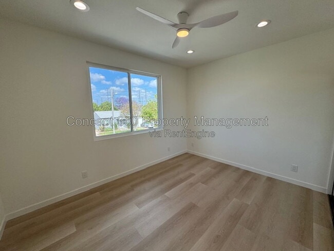 Building Photo - 6168 Briercrest Ave