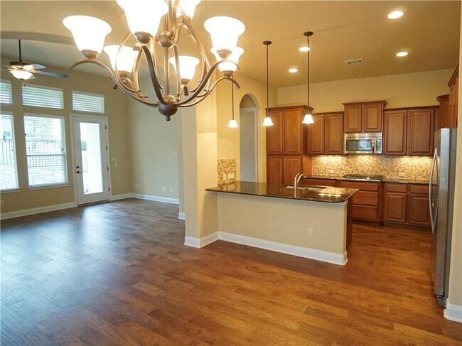 Building Photo - 211 Darwins Way