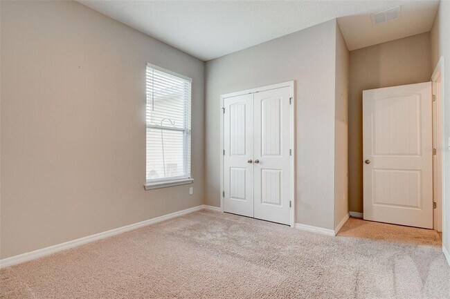 Building Photo - 413 Halter Dr