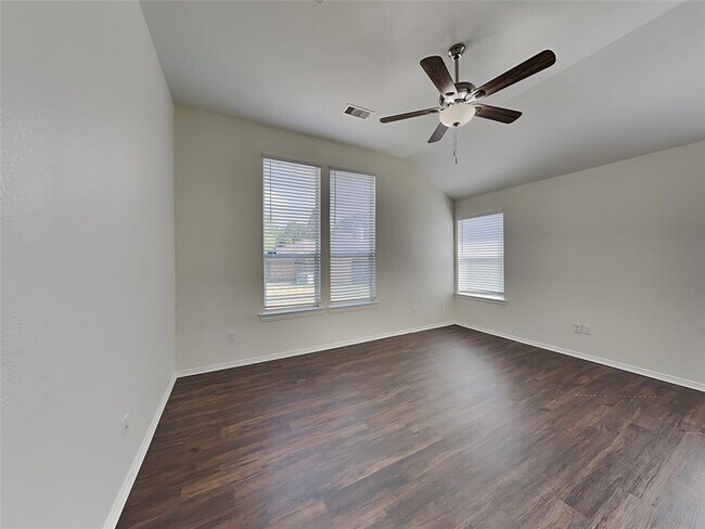 Building Photo - 7007 Casita Dr