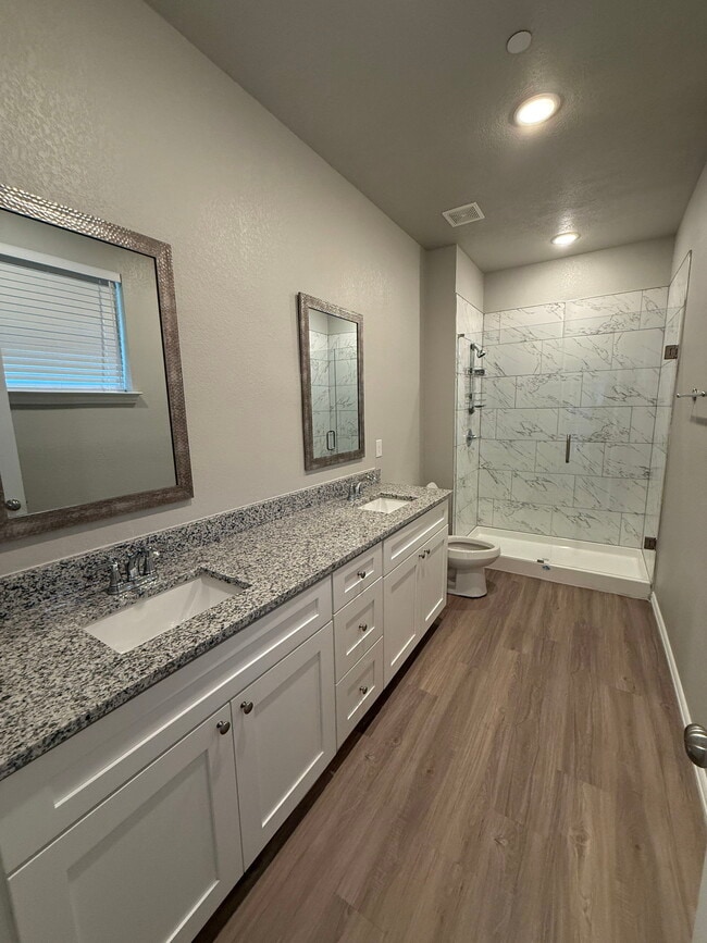 Building Photo - Willow Crossing East, Willow Park, TX 76008 - 3 BR 3 BA townhouse