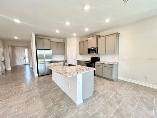 Building Photo - 32303 Rosepine Blvd