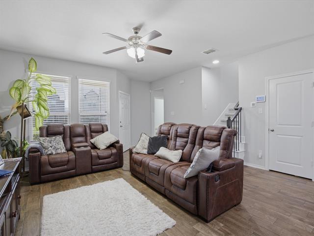 Building Photo - 420 Milverton Dr