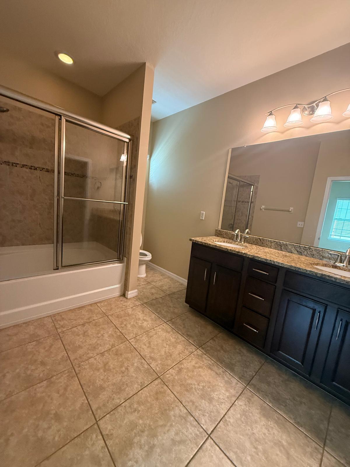 Building Photo - 7001 Interbay Blvd