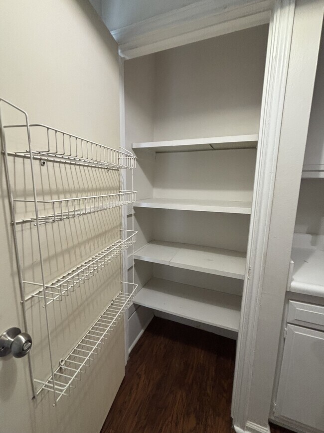 Building Photo - 315 Sidney Martin Rd