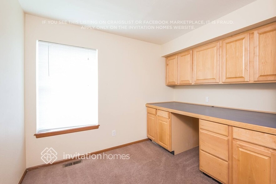 Building Photo - 14134 E Florida Pl