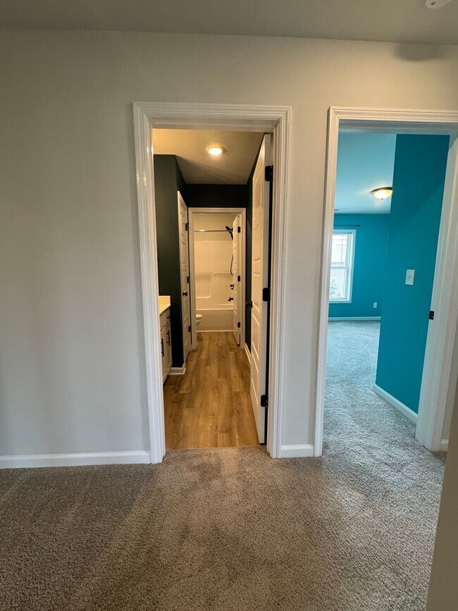 Building Photo - 203 Rye Cir
