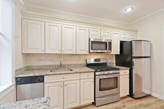 Building Photo - 6045 JFK Blvd E