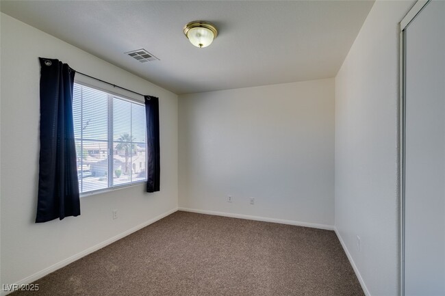 Building Photo - 10901 Napa Ridge Dr