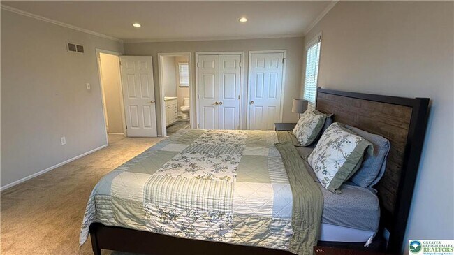 Building Photo - 639 Heather Ln