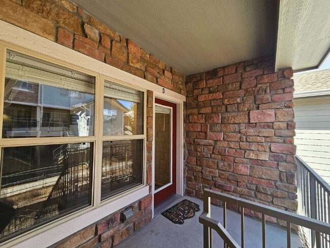 Building Photo - 18721 E Water Dr