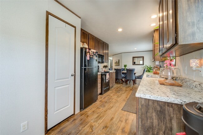 Building Photo - 17338 FM 1097