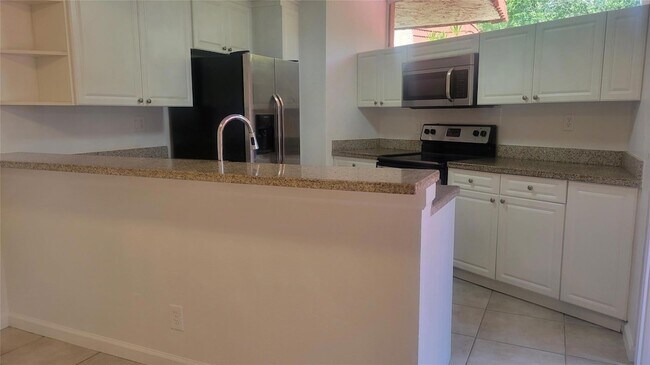 Building Photo - 8099 Severn Dr