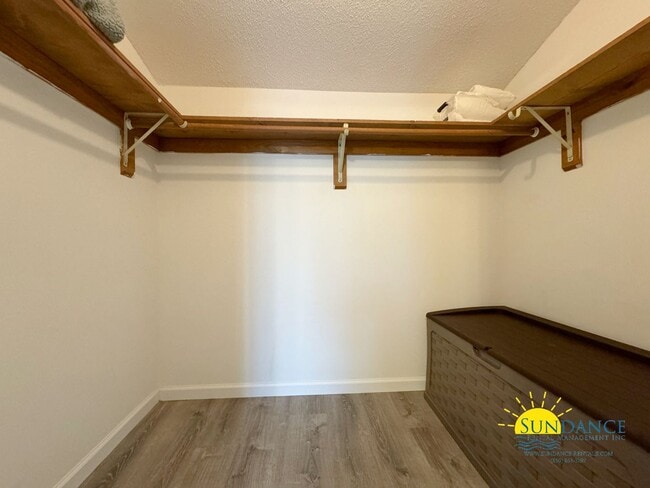 Building Photo - Beautiful 3 Bedroom Home in Fort Walton Be...