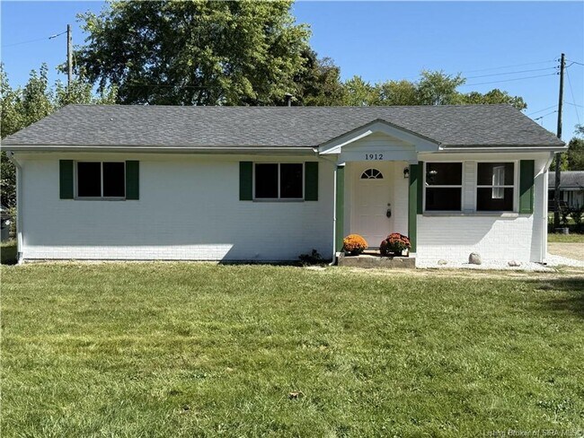 Primary Photo - 3 bedroom 1.5 bath house for rent