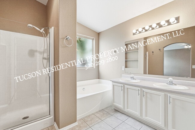 Building Photo - 8802 S Desert Valley Way