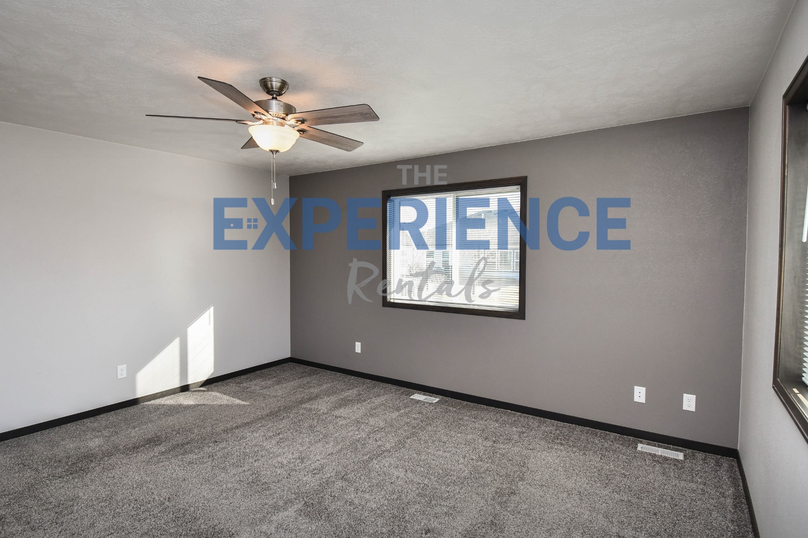 Building Photo - 3501 S Outfield Cir