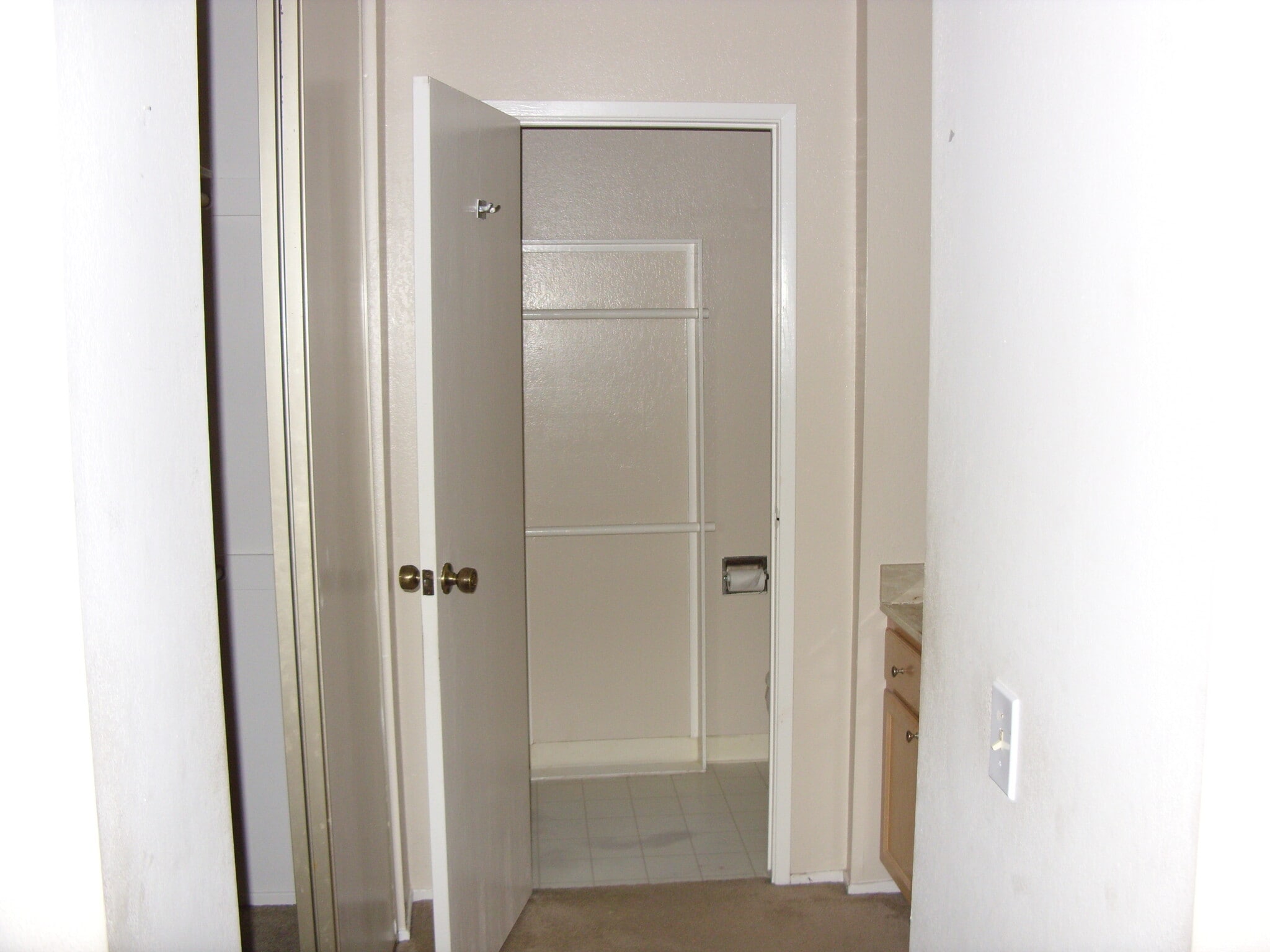 Building Photo - 25 Clay Ct